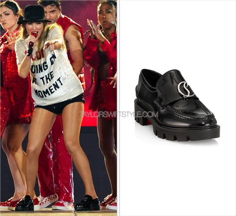 Taylor Swift shoe tour